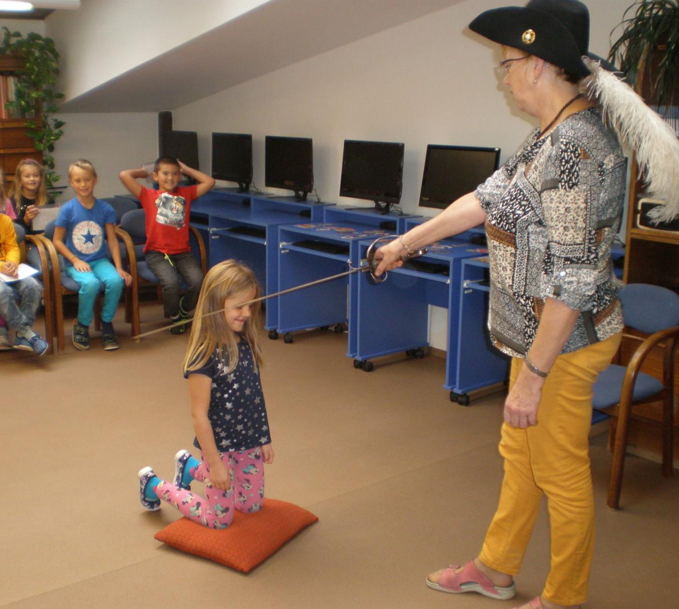 Pasování žáků 2. třídy na čtenáře - 31