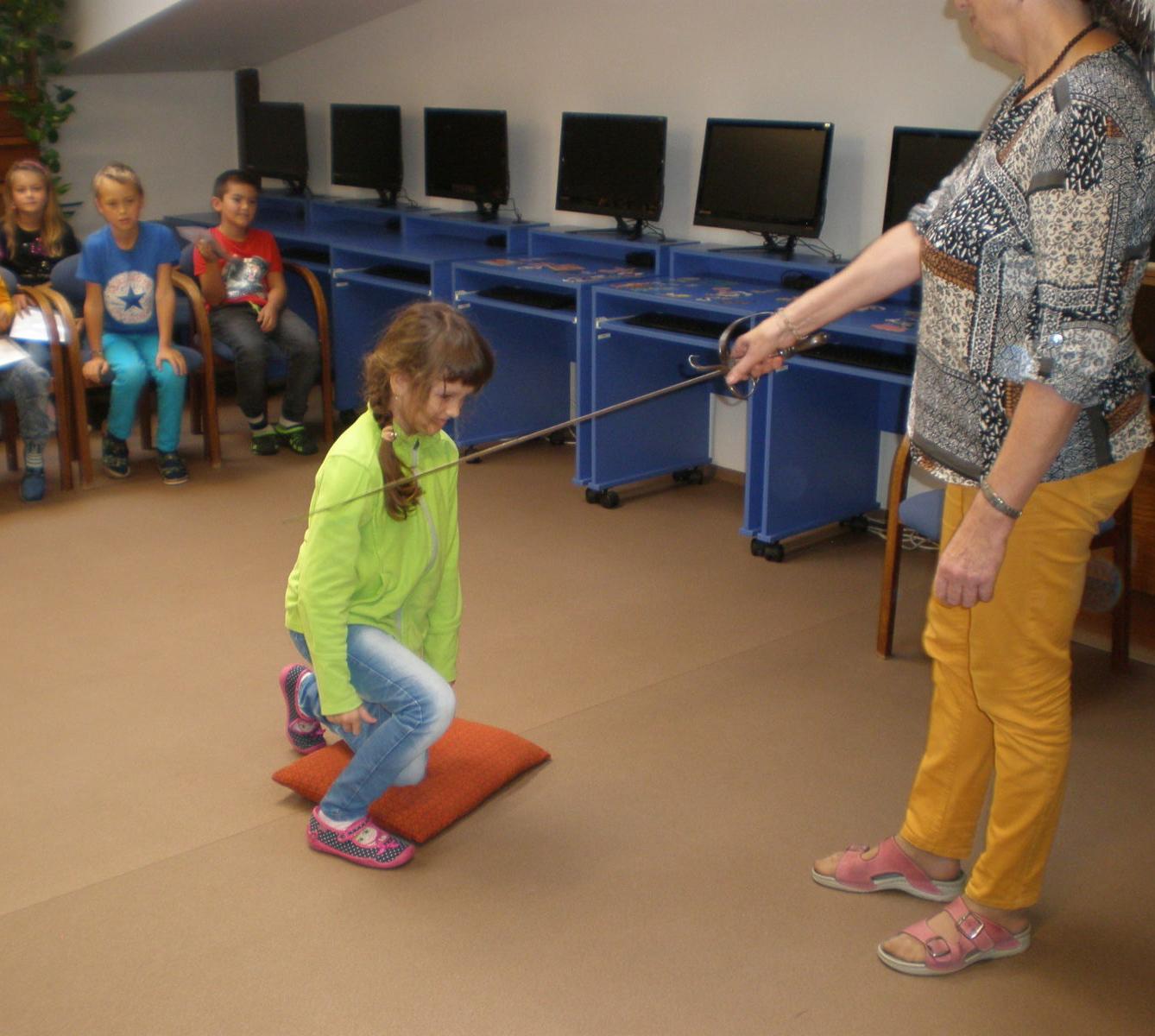 Pasování žáků 2. třídy na čtenáře - 36