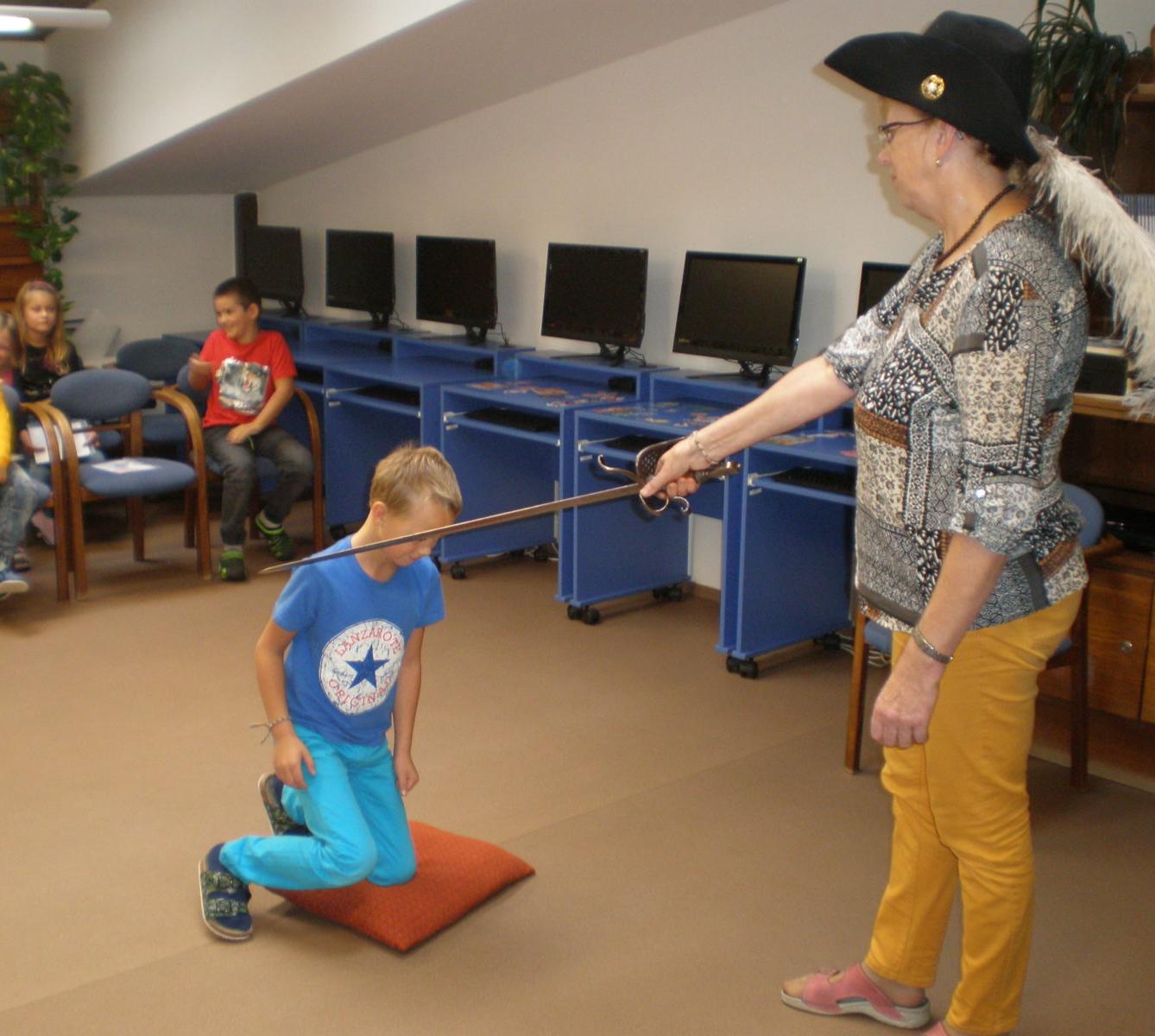 Pasování žáků 2. třídy na čtenáře - 39