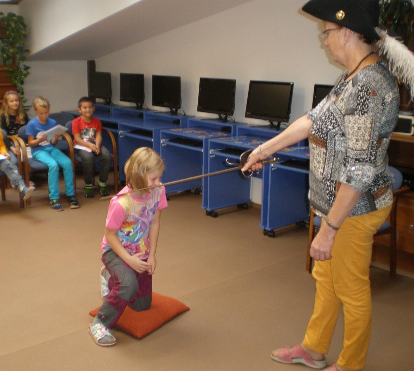 Pasování žáků 2. třídy na čtenáře - 40