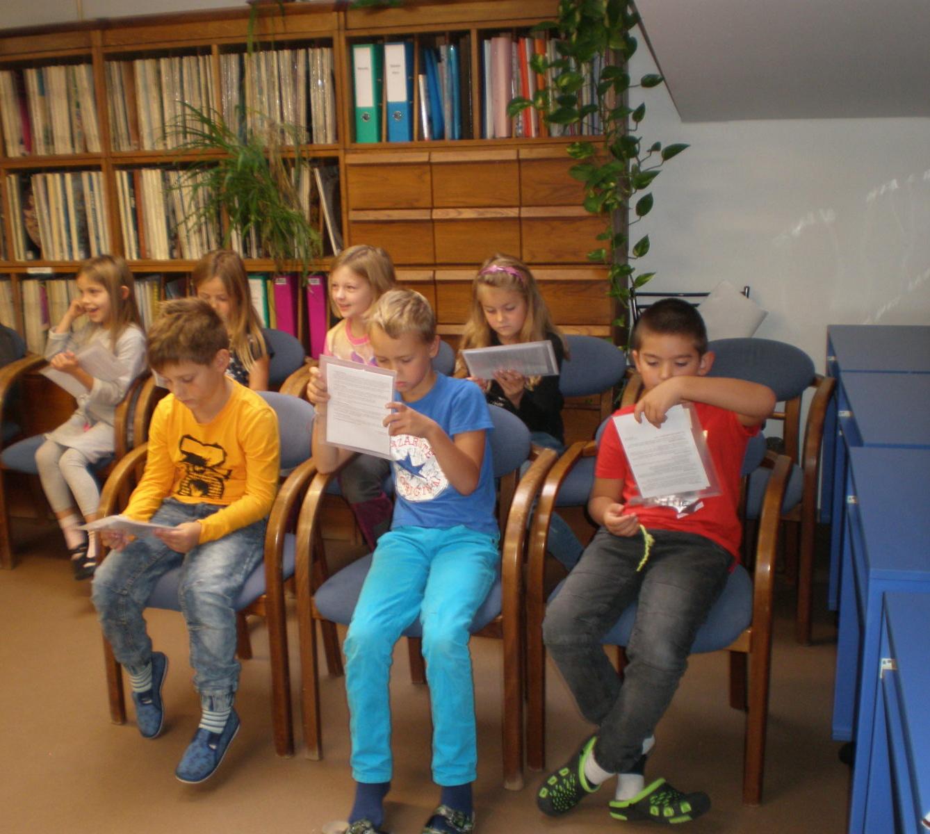 Pasování žáků 2. třídy na čtenáře - 44