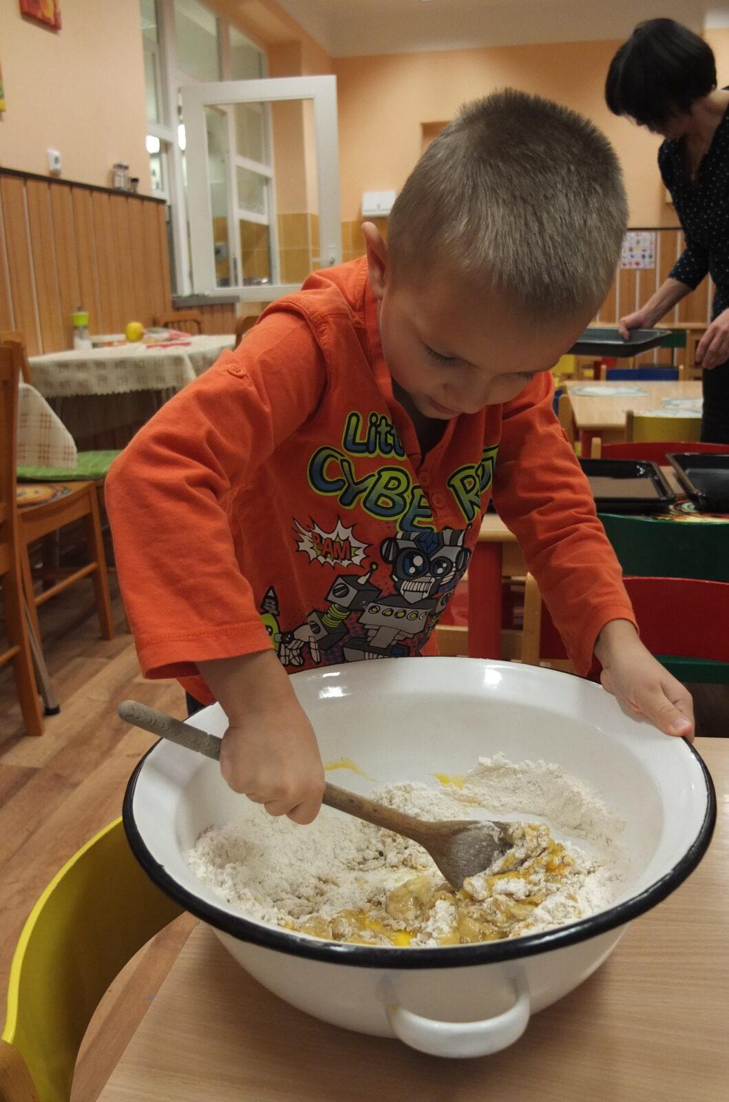 Pečení perníčků - 1