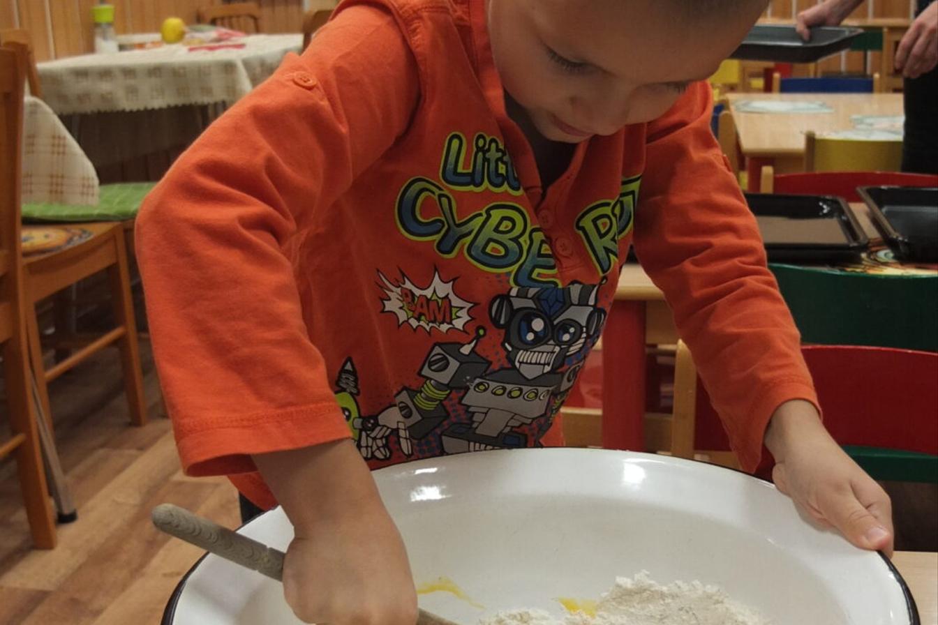 Pečení perníčků