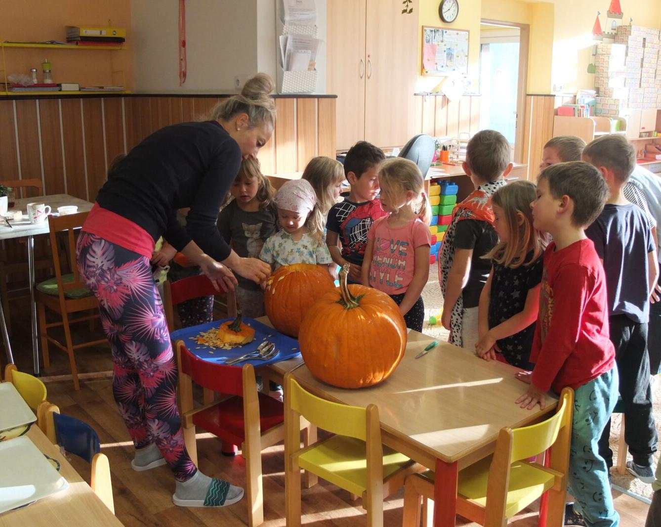 Človíček se představuje - 34