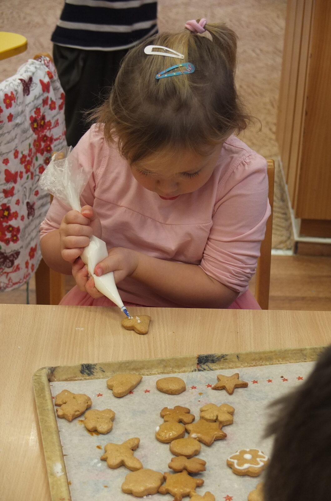 Pečení perníčků - 42