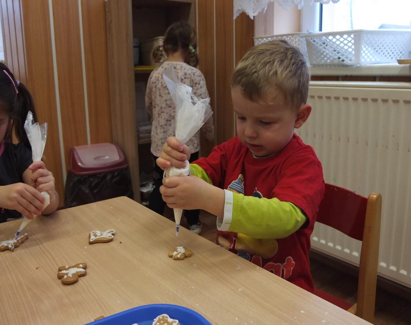 Pečení perníčků - 45