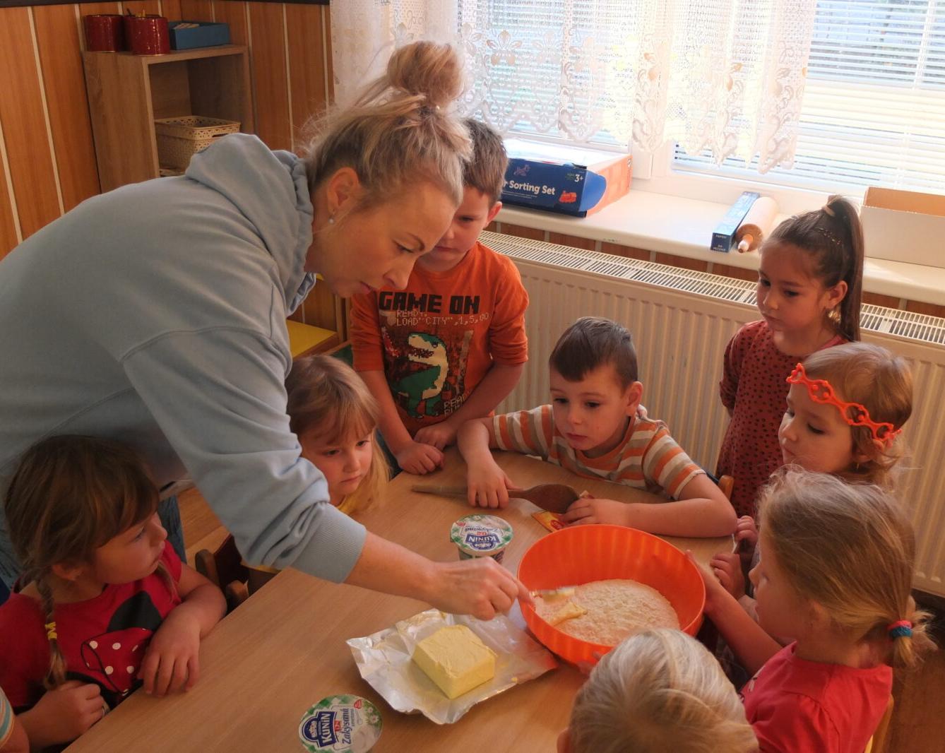 Pečení svatomartinských rohlíčků - 1