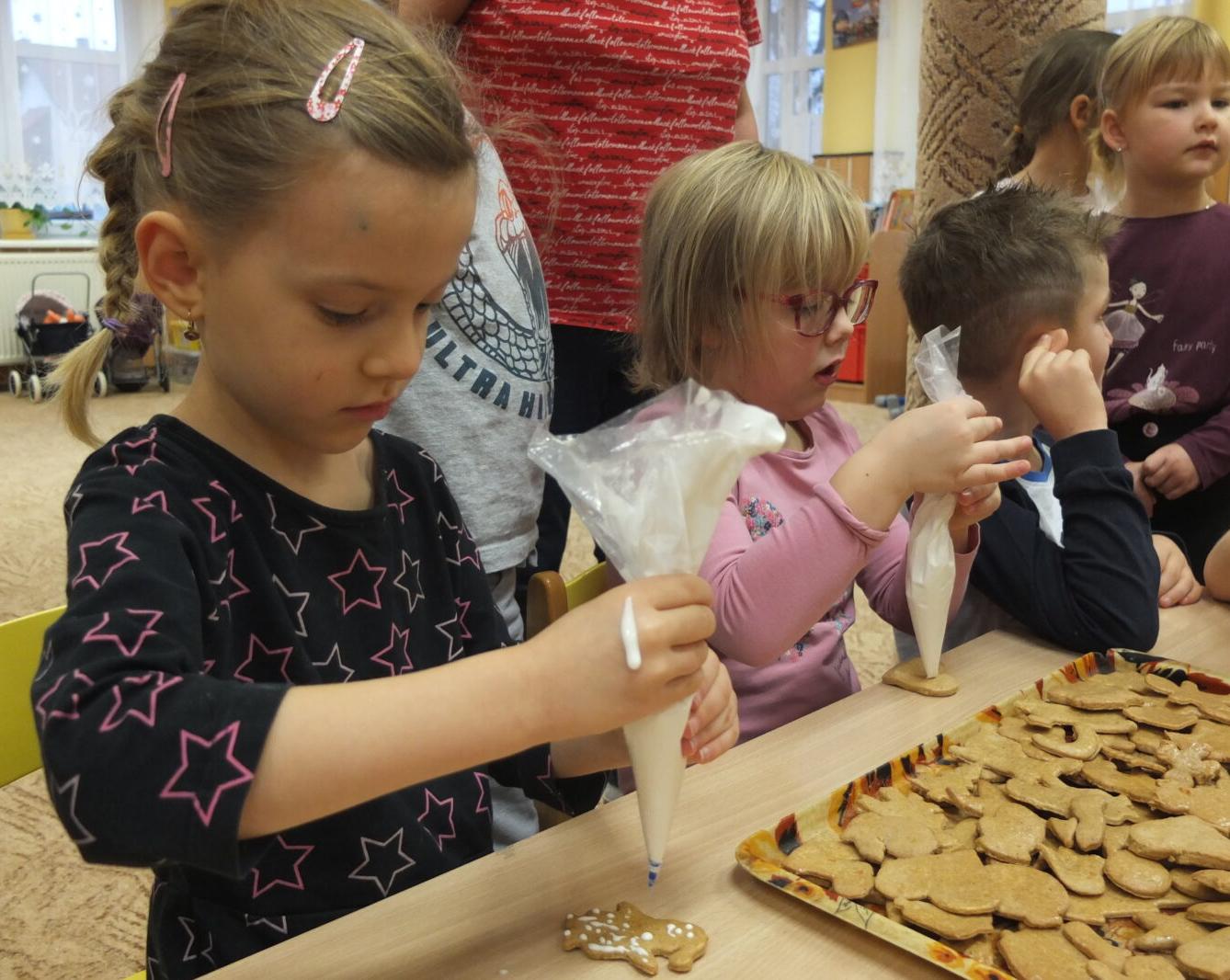 Pečení perníčků - 24