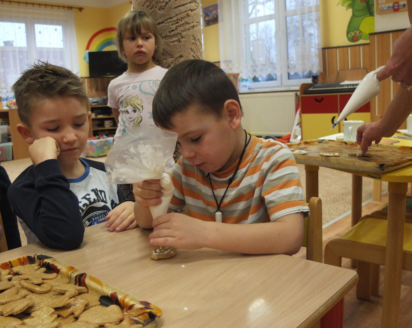 Pečení perníčků - 25