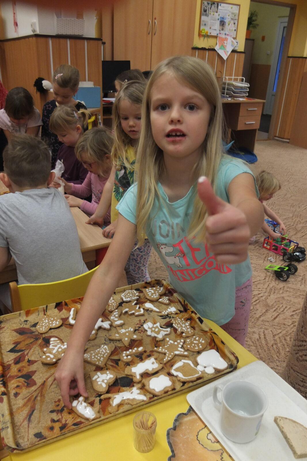 Pečení perníčků - 30