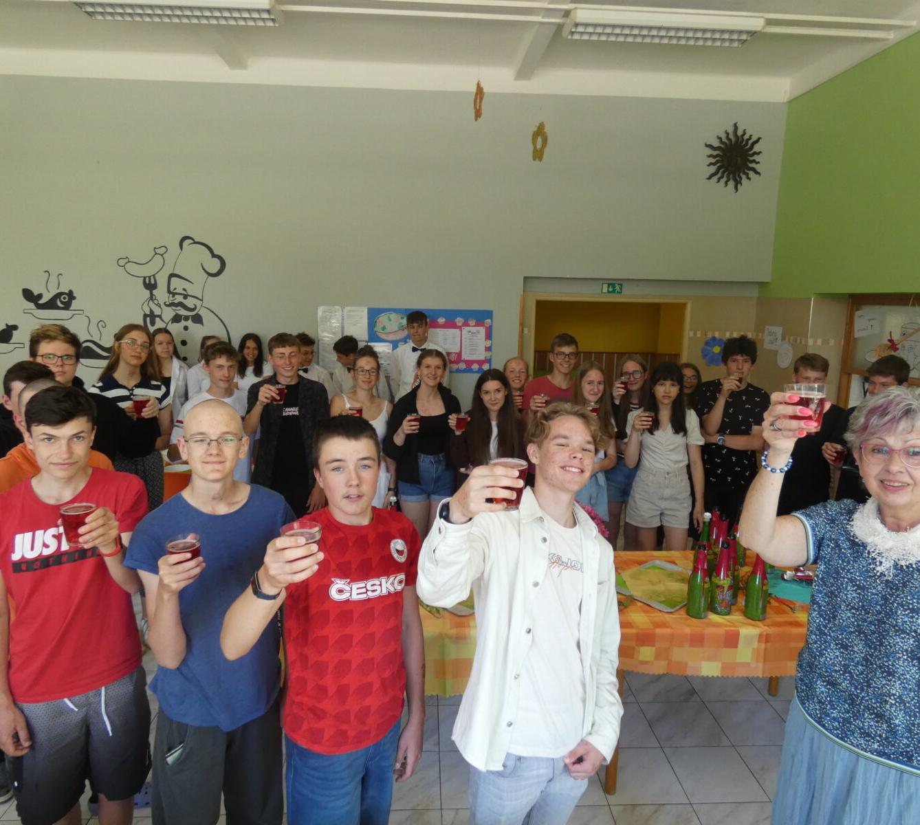 Slavnostní oběd 9. třídy - 1